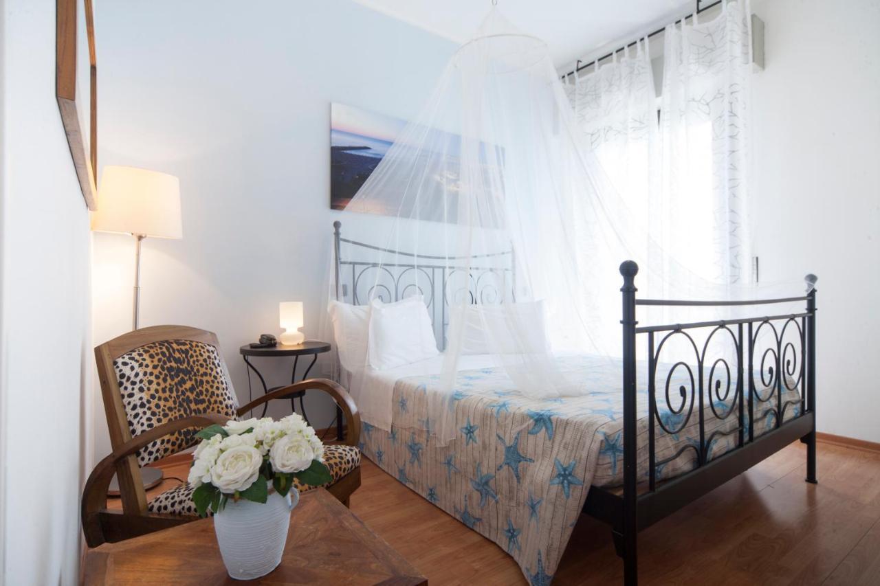 Hotel Betty Personal Style And Beach Village Rimini Exteriér fotografie