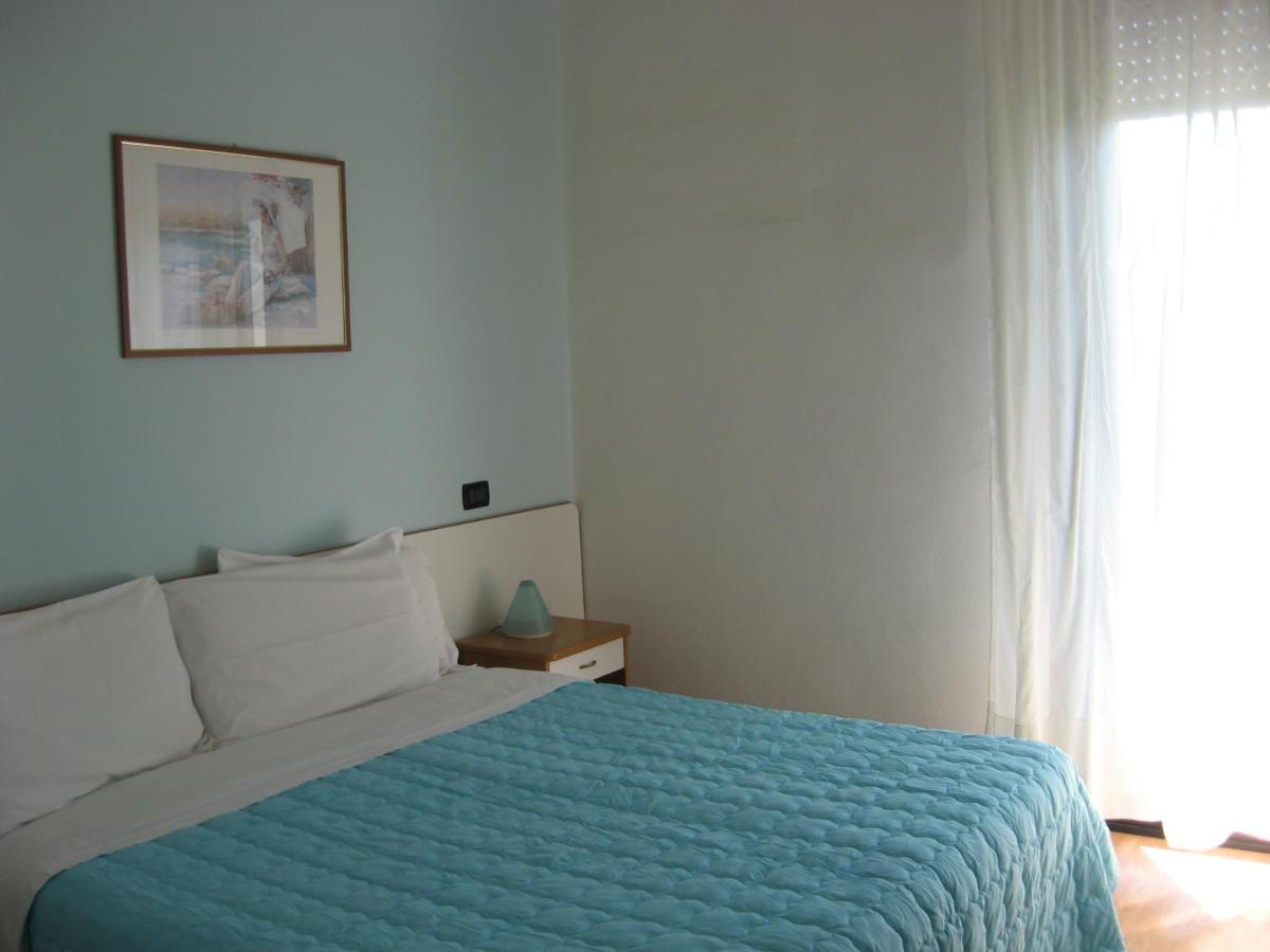 Hotel Betty Personal Style And Beach Village Rimini Exteriér fotografie